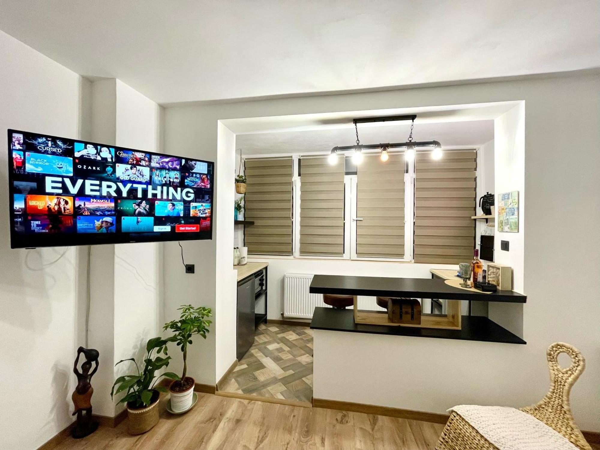 2 Vis-A-Vis Studio - Gara De Nord Букурещ Екстериор снимка
